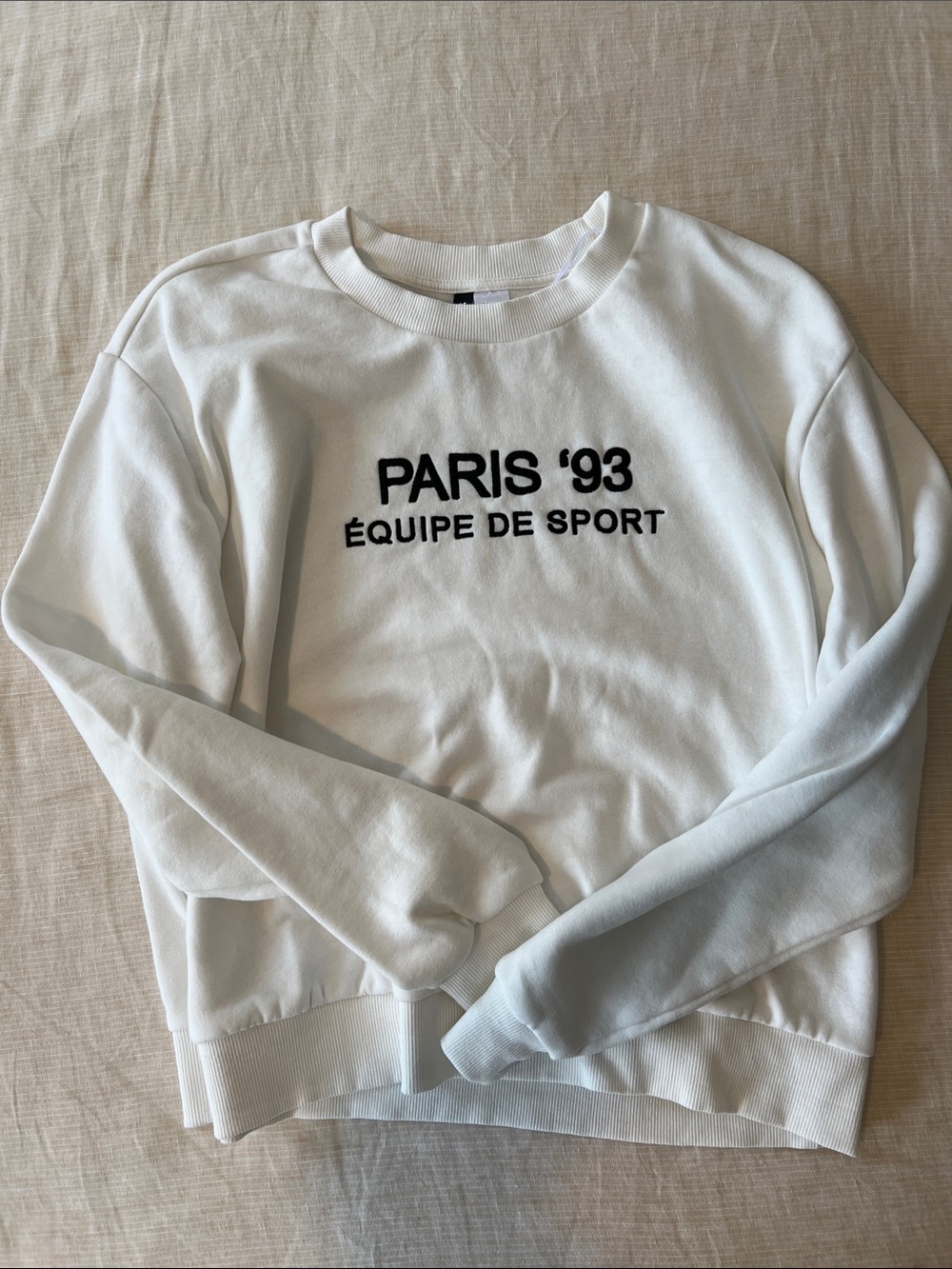 H&M Divided White Fleece-Lined Pullover